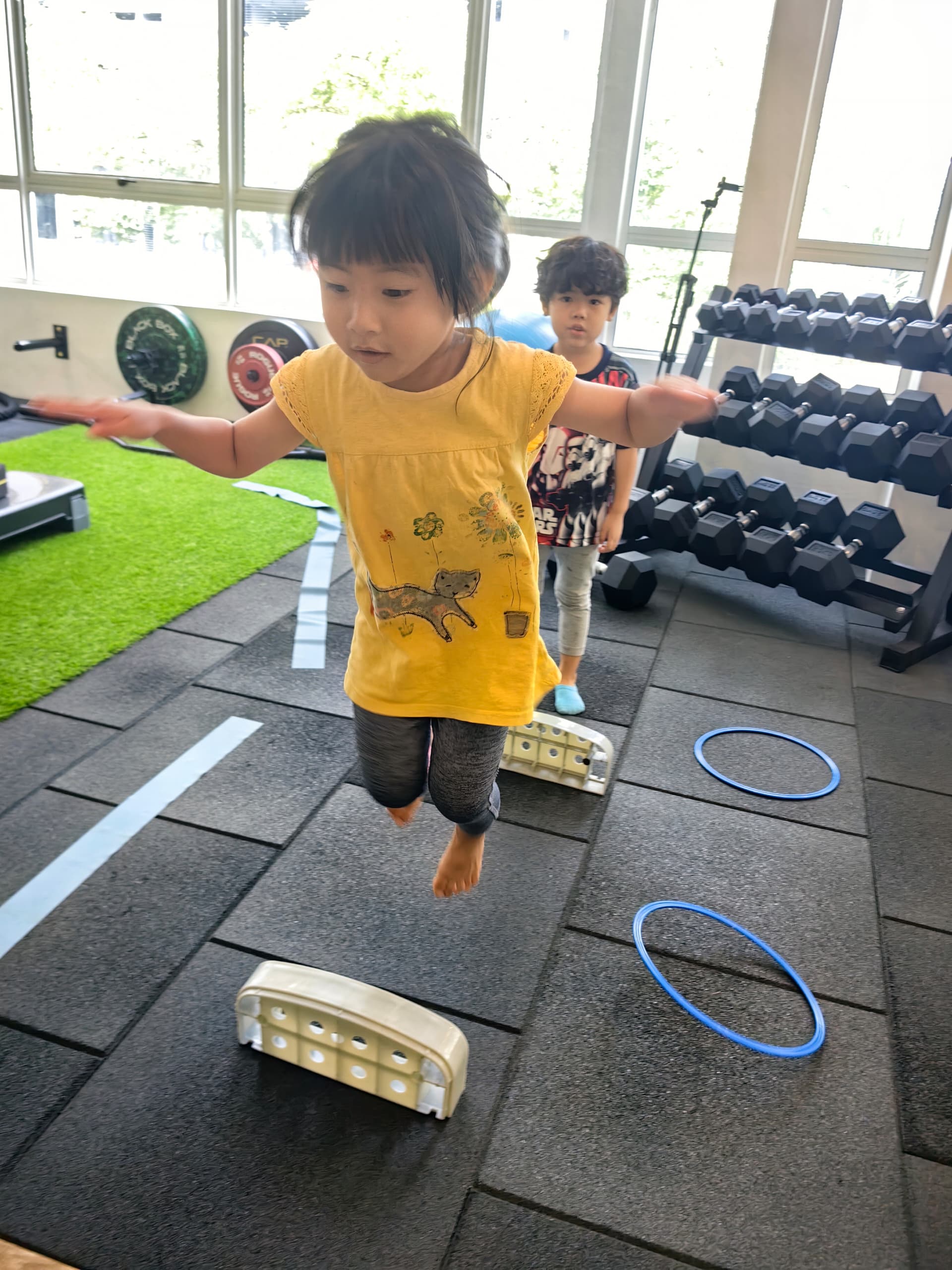 93479502-ff19-4fd2-bf1e-a36fbb8cbe9e-kinetic-omni